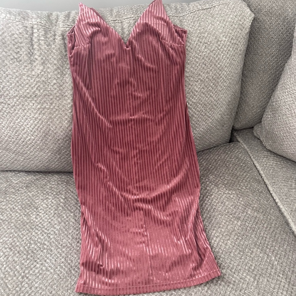 Forever 21 Strapless Burgundy Dress